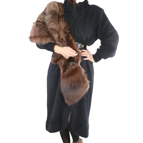 Vintage C. Henning Brown Raccoon Fur Overcoat Cape Wrap Scarf Luxury Real Fur - Picture 3 of 16